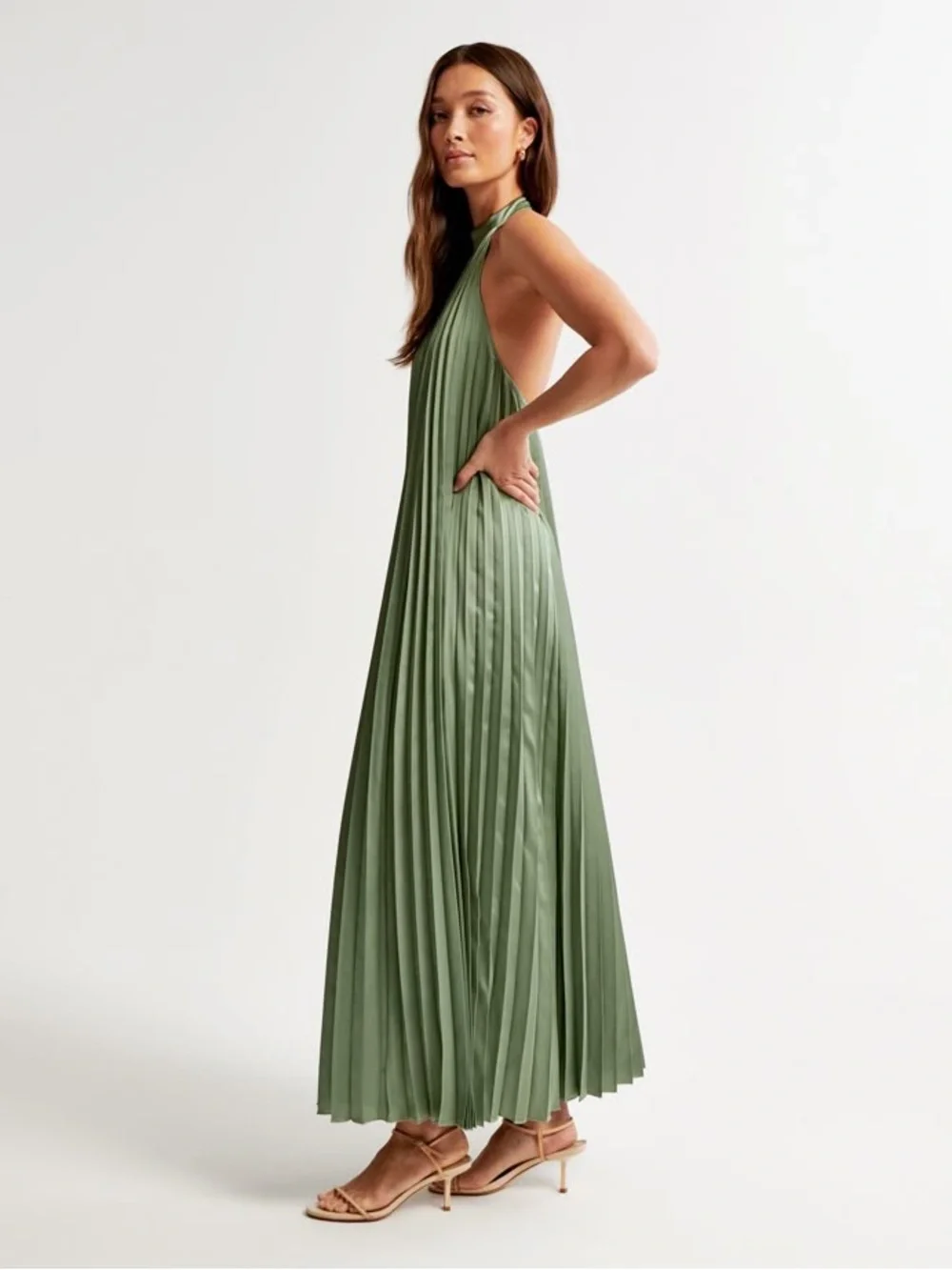 Abercrombie & Fitch Giselle Pleated Trapeze Maxi Dress